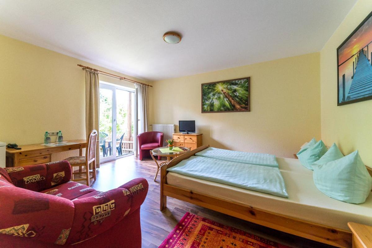 Hotel-Pension Lindenhof Tarnewitz Exteriér fotografie
